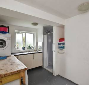 4 Bedroom House for sale in Old Mill Gardens, Salisbury