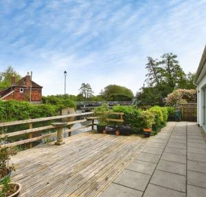 4 Bedroom House for sale in Old Mill Gardens, Salisbury