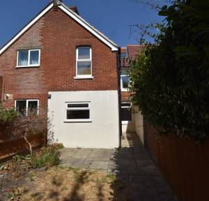3 Bedroom House for sale in Belle Vue Road, Salisbury