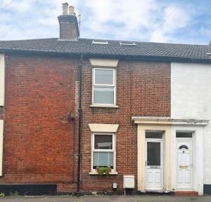 3 Bedroom House for sale in Meadow Road, Salisbury