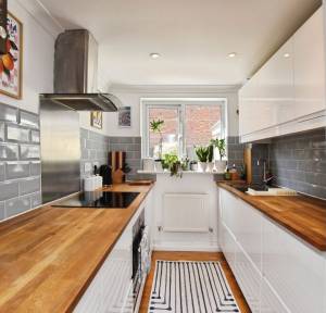 3 Bedroom House for sale in Meadow Road, Salisbury