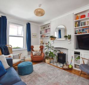 3 Bedroom House for sale in Meadow Road, Salisbury