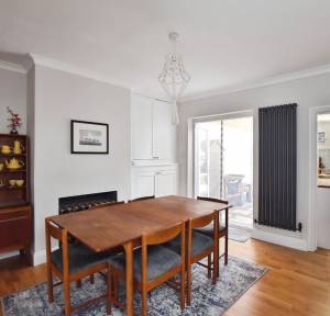 3 Bedroom House for sale in Meadow Road, Salisbury