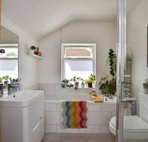 3 Bedroom House for sale in Meadow Road, Salisbury