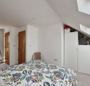 3 Bedroom House for sale in Meadow Road, Salisbury