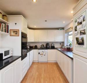 4 Bedroom House for sale in The Croft, Salisbury