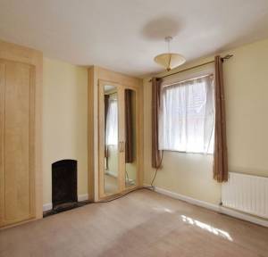 2 Bedroom House for sale in Albany Terrace, Salisbury