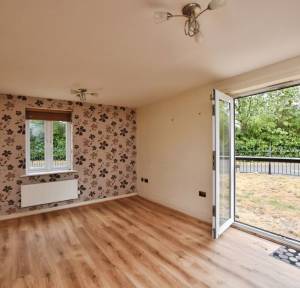 2 Bedroom Apartment / Studio for sale in Lanfranc Close, Salisbury