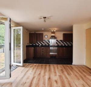 2 Bedroom Apartment / Studio for sale in Lanfranc Close, Salisbury