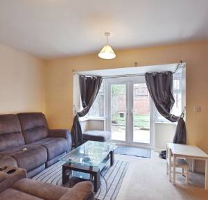 3 Bedroom House for sale in Avon Place, Salisbury