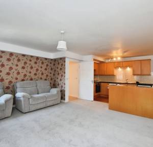 1 Bedroom Flat for sale in Joseph Court, Salisbury