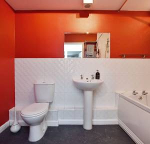 1 Bedroom Flat for sale in Joseph Court, Salisbury