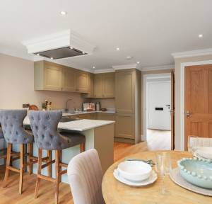 2 Bedroom House for sale in Park Street, Salisbury
