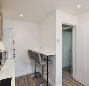 2 Bedroom Flat for sale in Ayleswade Road, Salisbury