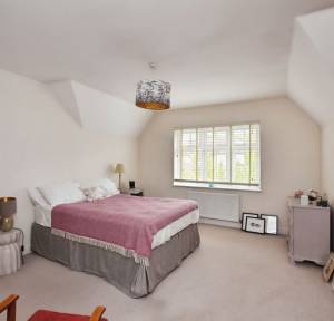 4 Bedroom House for sale in Oakley Road, Salisbury