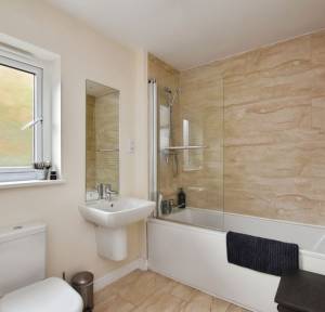 4 Bedroom House for sale in Oakley Road, Salisbury