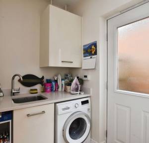 4 Bedroom House for sale in Oakley Road, Salisbury