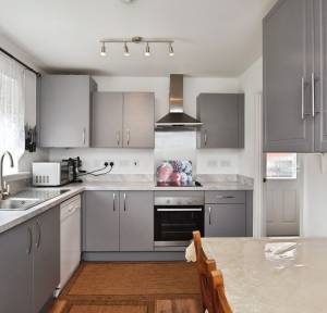 3 Bedroom House for sale in Barton Place, Salisbury