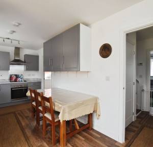 3 Bedroom House for sale in Barton Place, Salisbury