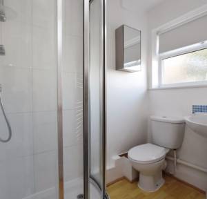 1 Bedroom Flat for sale in Hollows Close, Salisbury