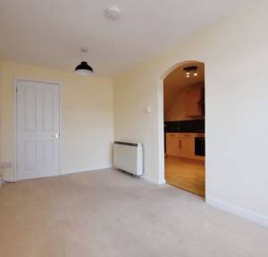 1 Bedroom Flat for sale in Hollows Close, Salisbury