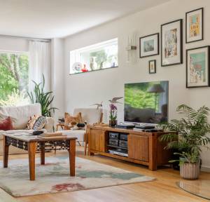5 Bedroom Bungalow for sale in Homington Road, Salisbury