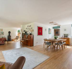5 Bedroom Bungalow for sale in Homington Road, Salisbury