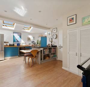 5 Bedroom Bungalow for sale in Homington Road, Salisbury