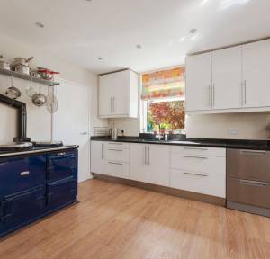5 Bedroom Bungalow for sale in Homington Road, Salisbury