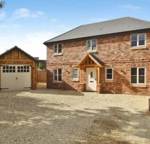 4 Bedroom House for sale in Ludgershall Road, Tidworth