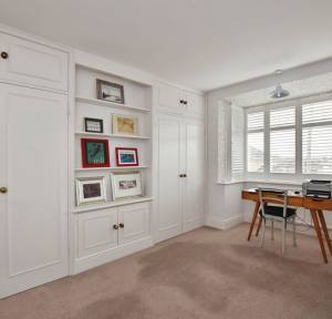 3 Bedroom House for sale in St. Gregorys Avenue, Salisbury