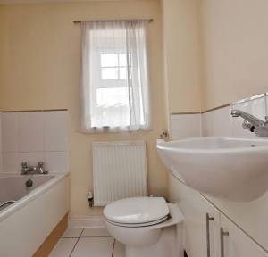 3 Bedroom House for sale in Sassoon Close, Salisbury