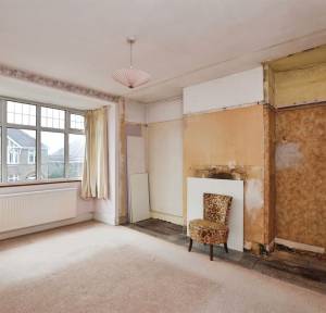 3 Bedroom House for sale in Cornwall Road, Salisbury