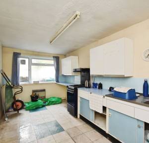 2 Bedroom House for sale in Lode Hill, Salisbury
