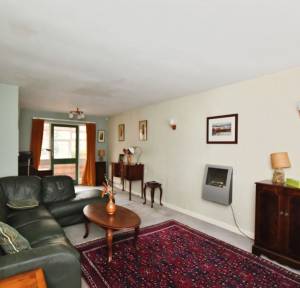3 Bedroom House for sale in Nursery Road, Salisbury