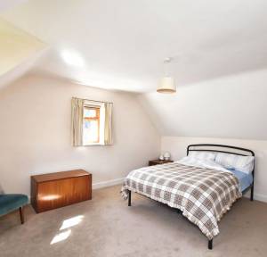 3 Bedroom House for sale in Pear Tree Drive, Salisbury