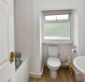2 Bedroom House for sale in Lower Street, Salisbury