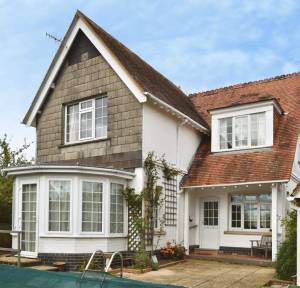 5 Bedroom House for sale in Station Road, Salisbury