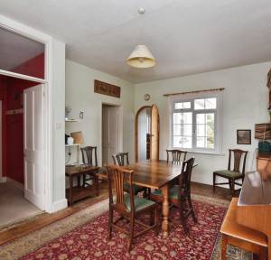 5 Bedroom House for sale in Station Road, Salisbury