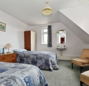 5 Bedroom House for sale in Station Road, Salisbury