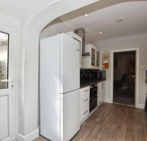 2 Bedroom Bungalow for sale in Melvin Close, Salisbury