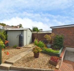 2 Bedroom Bungalow for sale in Melvin Close, Salisbury