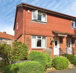 3 Bedroom House for sale in Nightingale Walk, Salisbury