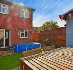 3 Bedroom House for sale in Nightingale Walk, Salisbury