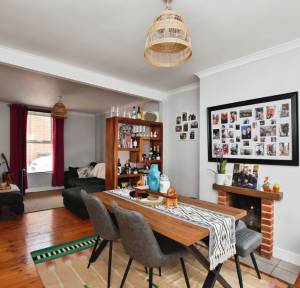 2 Bedroom House for sale in Nursery Road, Salisbury
