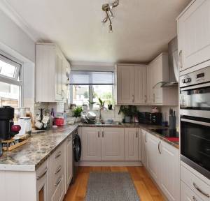 2 Bedroom House for sale in Nursery Road, Salisbury