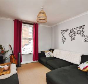 2 Bedroom House for sale in Nursery Road, Salisbury