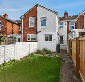 2 Bedroom House for sale in Nursery Road, Salisbury