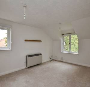 1 Bedroom Flat for sale in Ramleaze Drive, Salisbury
