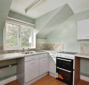 1 Bedroom Flat for sale in Ramleaze Drive, Salisbury